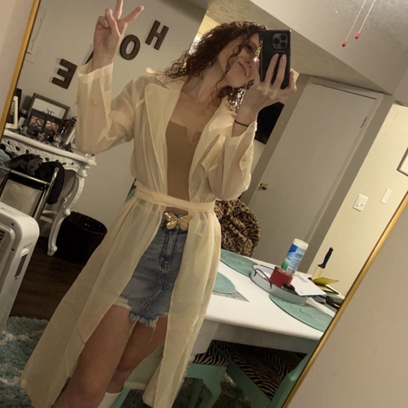 Meet your Posher, Cheyenne - Picture 5 of 13